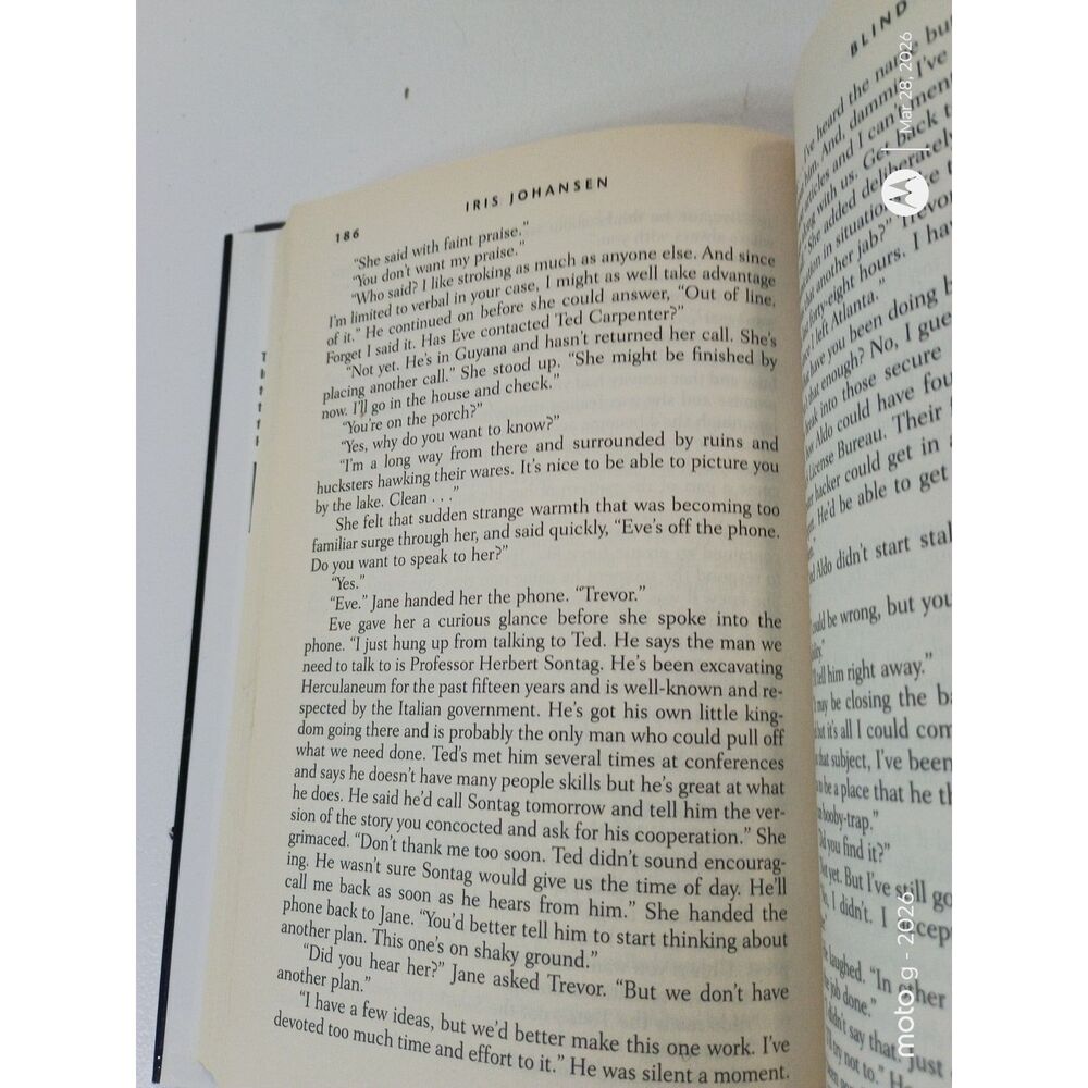 Michael Connelly  The Brass Verdict Book 2008 - Picture 3 of 5